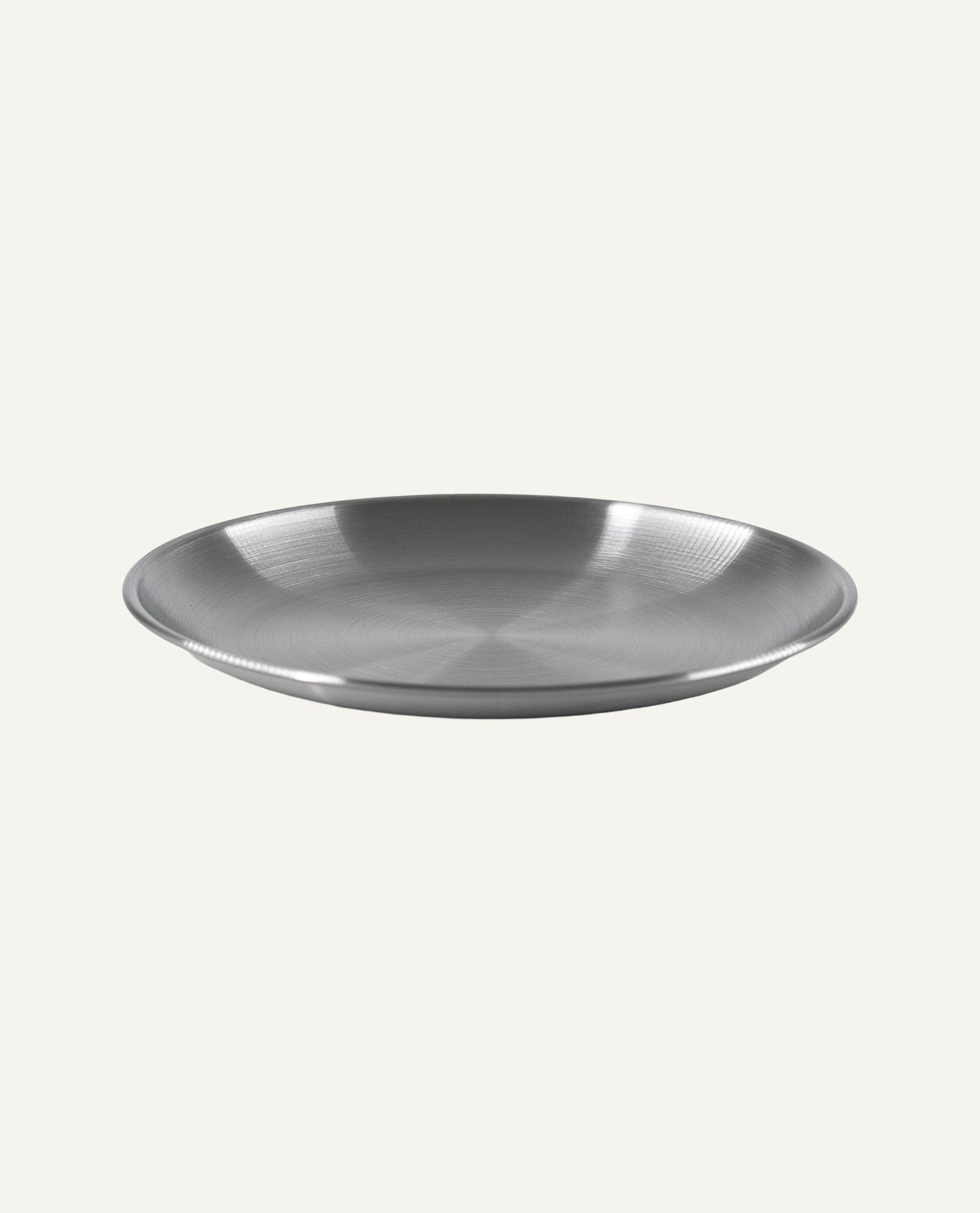 Ensemble d'assiettes moyennes en acier inoxydable brossé