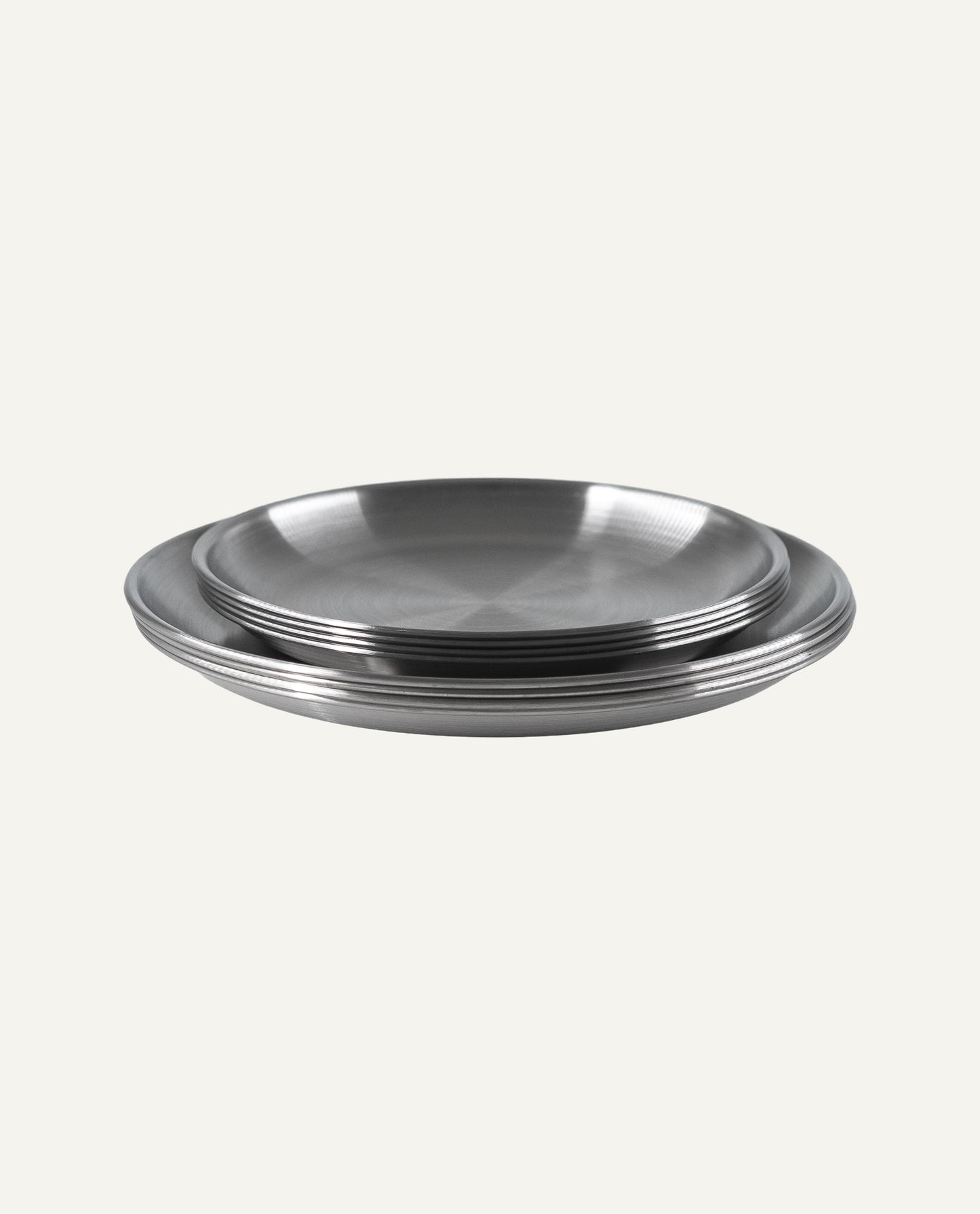 Ensemble de petites assiettes en acier inoxydable brossé
