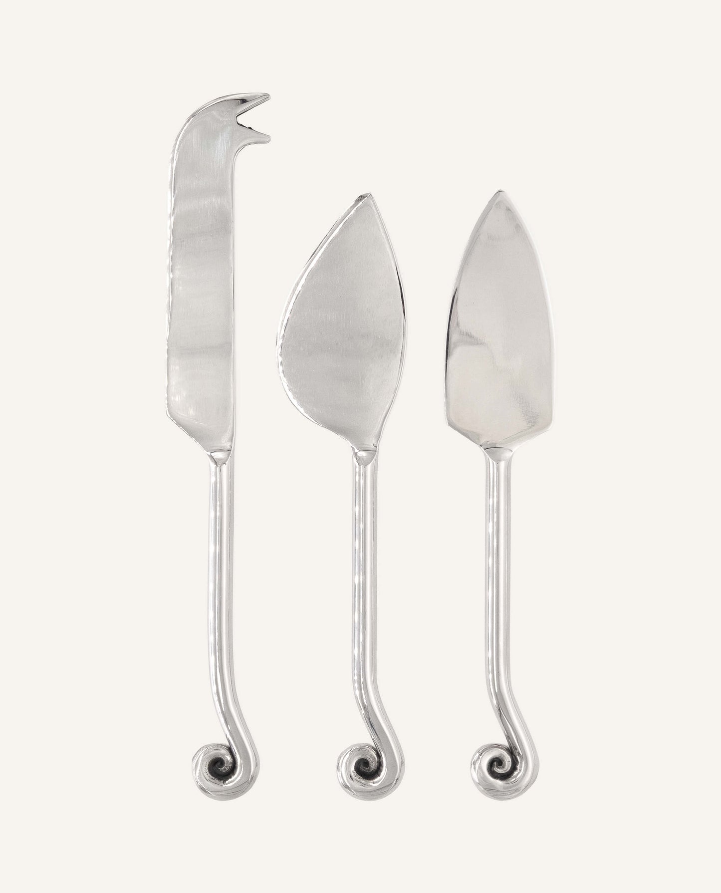 Ensemble de trois couteaux à fromage à spirale